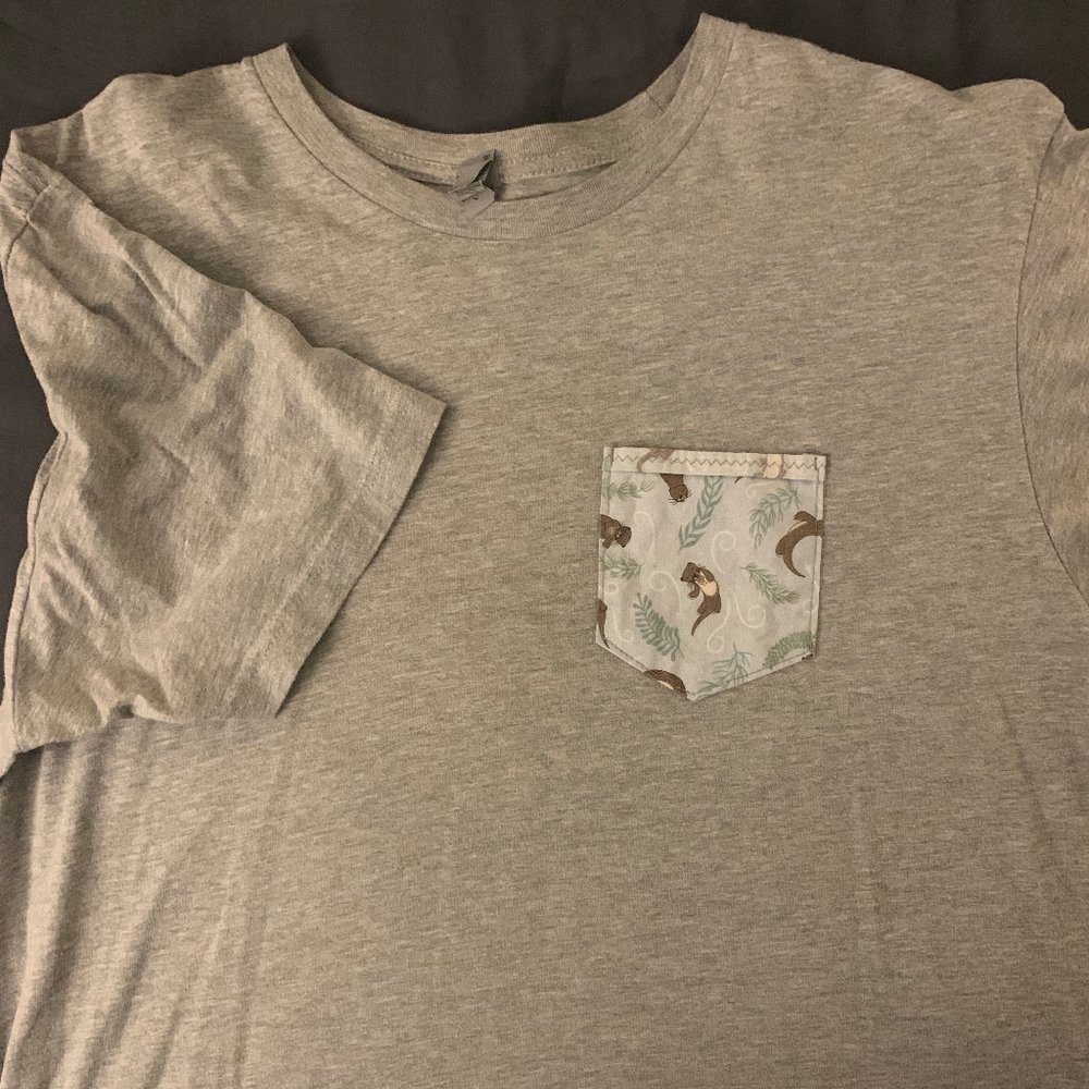 Otter Pocket Tee